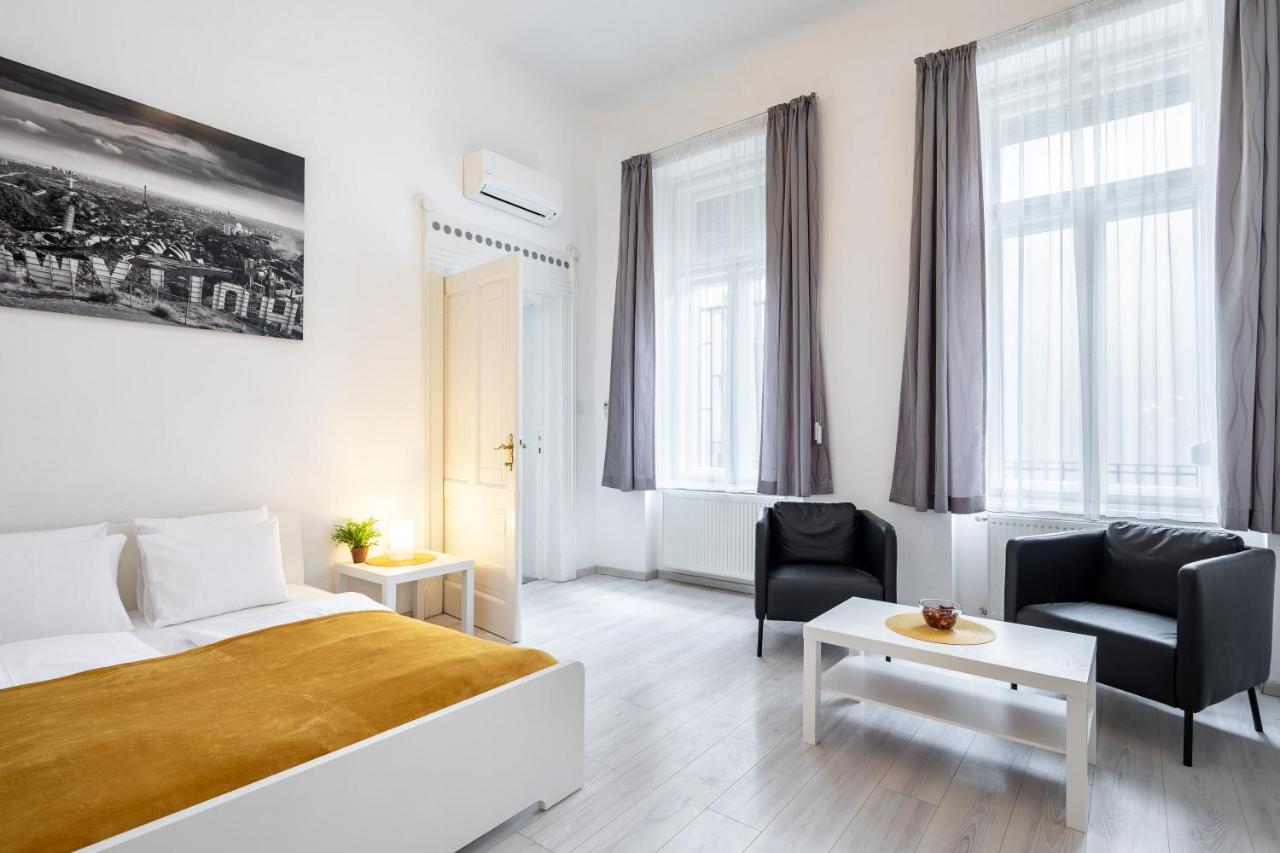 New, High Quality Apartment In The City Center Budapest Eksteriør billede